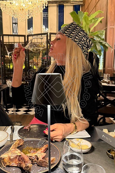 Foto 30 di Lolyta Barby transex Bergamo