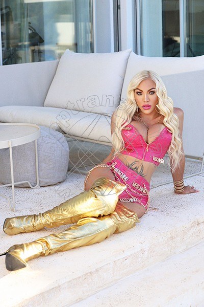 Foto 93 di Nina la 93 divina transex Ibiza