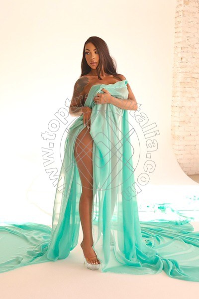 Foto 7 di Alícia Lins transex Milano
