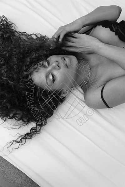 Foto 34 di Tazia Duran transex Latina