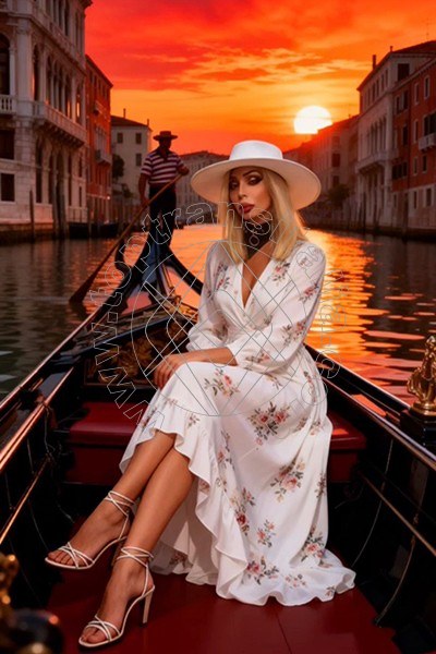 Foto 10 di Monica Kicelly transex Rimini