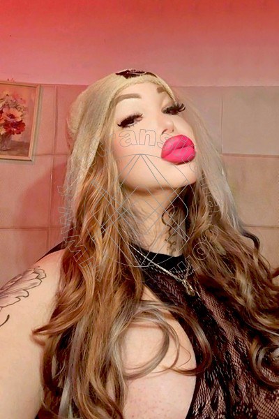 Foto 8 di Roxanne transex Crotone
