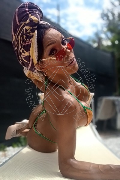 Foto 16 di Wanessa Ambrosio transex Frosinone