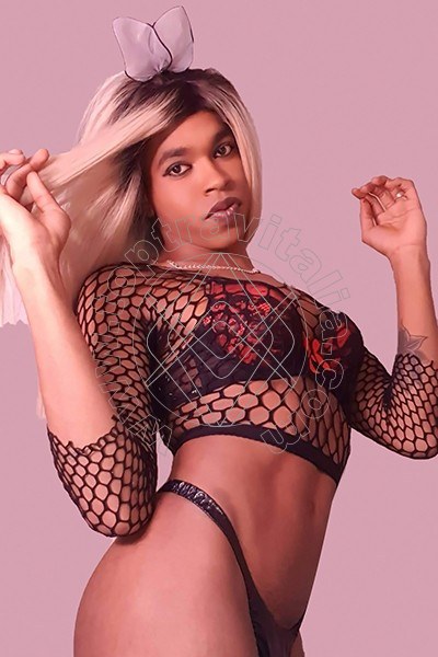 Foto 90 di Livia Marine transex Taranto