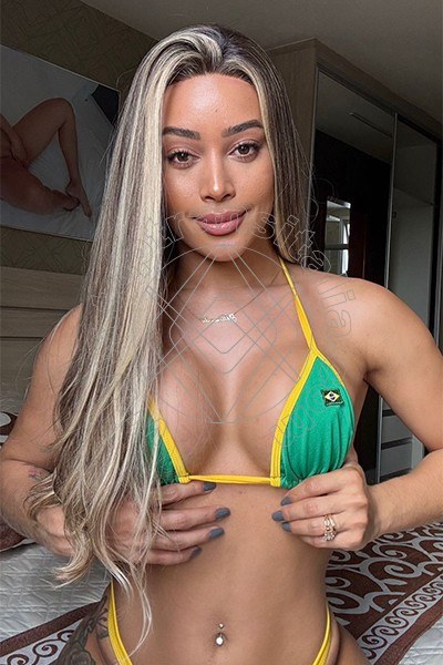 Foto 26 di Iris Araujo transex Brescia
