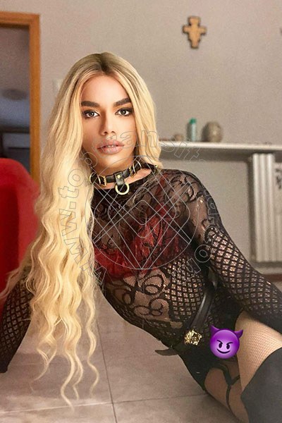Foto 409 di Rafaella Menicucci Xxl transex Milano