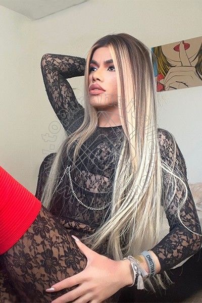 Foto 339 di Rafaella Menicucci Xxl transex Milano