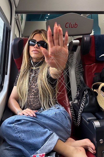 Foto 206 di Rafaella Menicucci Xxl transex Milano