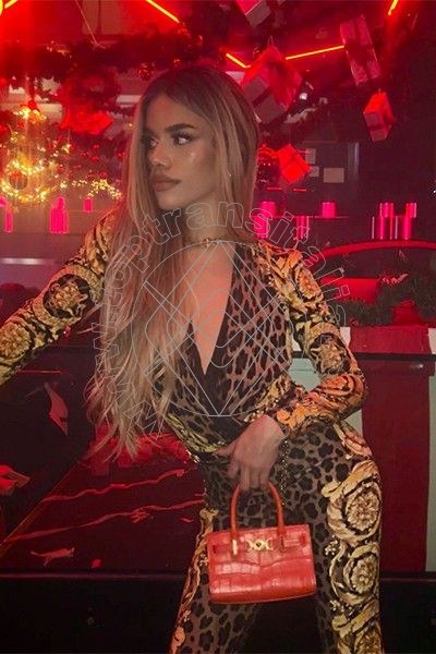 Foto 188 di Rafaella Menicucci Xxl transex Milano