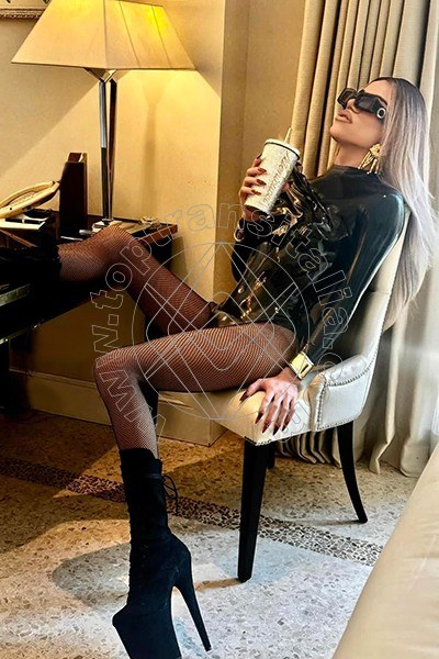 Foto 274 di Rafaella Menicucci Xxl transex Milano