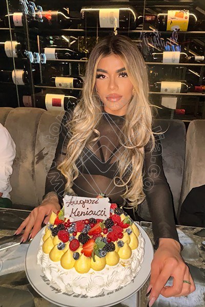 Foto 148 di Rafaella Menicucci Xxl transex Milano