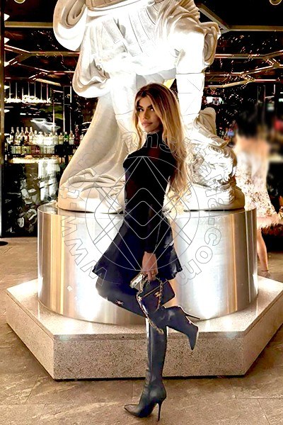 Foto 146 di Rafaella Menicucci Xxl transex Milano
