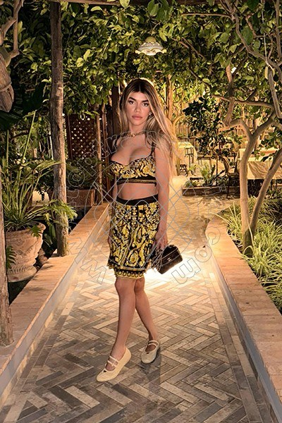 Foto 85 di Rafaella Menicucci Xxl transex Milano
