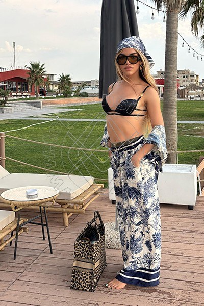 Foto 69 di Rafaella Menicucci Xxl transex Milano