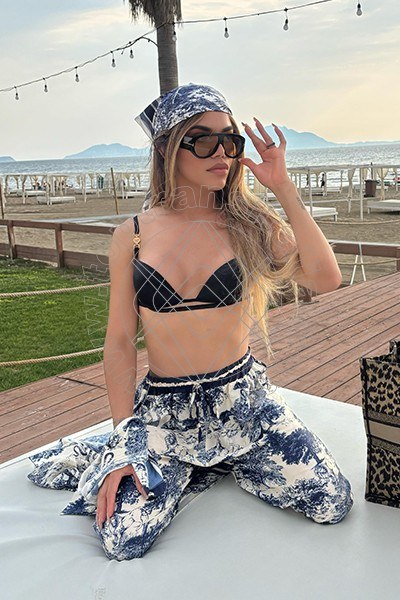 Foto 62 di Rafaella Menicucci Xxl transex Milano