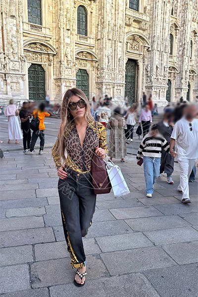 Foto 39 di Rafaella Menicucci Xxl transex Milano
