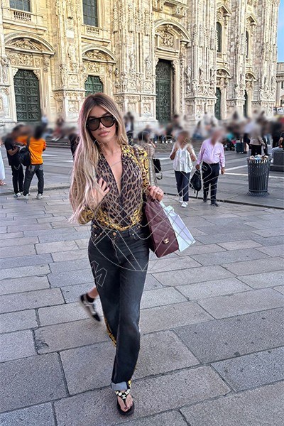 Foto 36 di Rafaella Menicucci Xxl transex Milano
