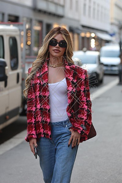 Foto 22 di Rafaella Menicucci Xxl transex Milano