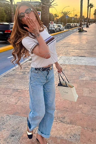 Foto 12 di Rafaella Menicucci Xxl transex Napoli
