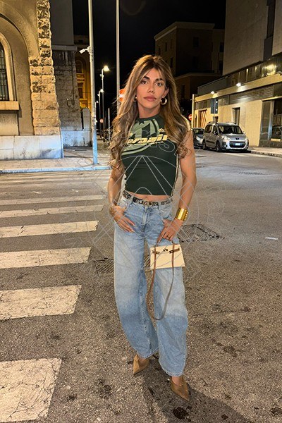 Foto 16 di Rafaella Menicucci Xxl transex Napoli