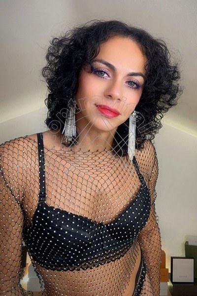 Foto 19 di Samantha Dumont transex Riccione