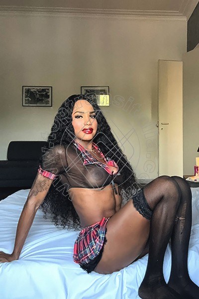 Foto 28 di Karina Rios Pornostar transex Bologna