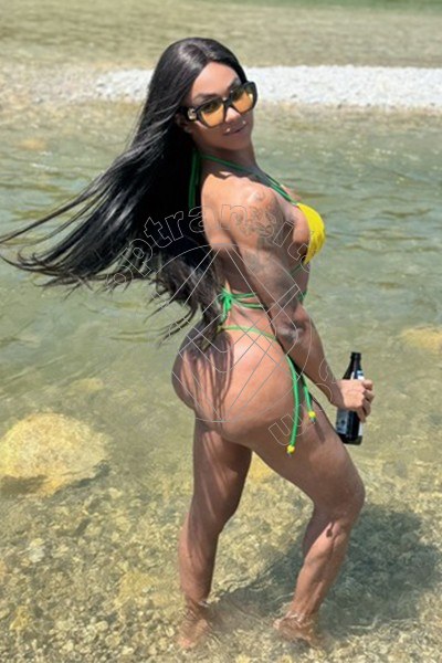 Foto 68 di Karina Rios Pornostar transex Alba