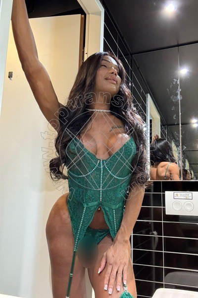 Foto 65 di Karina Rios Pornostar transex Alba