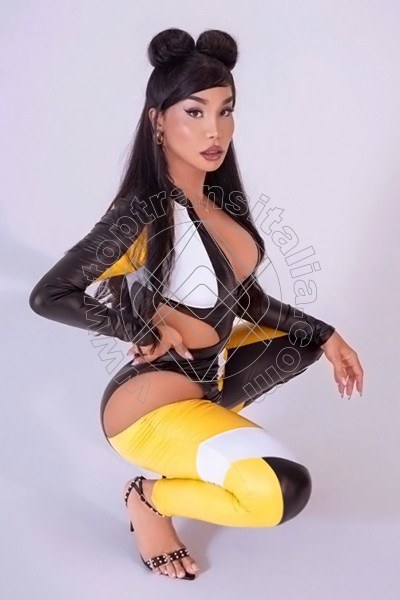 Foto 27 di Pornostar Xxl Kalliny Nomura transex Dubai