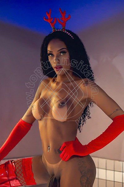 Foto hot 16 di Barbie Black transex Milano