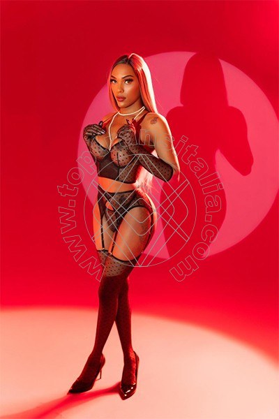 Foto 8 di Barbie Black transex Milano