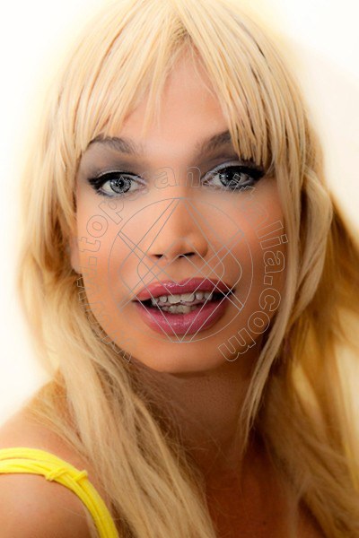 Foto 123 di Brigitte transex Isernia