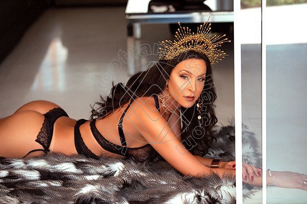 Foto 67 di Anna Hickhiman Pornostar transex Catanzaro