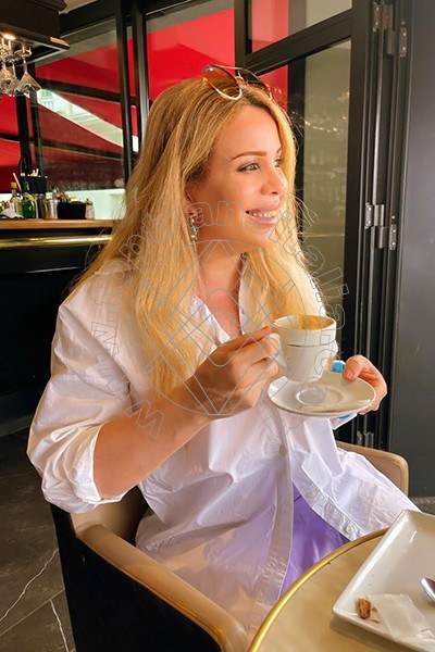 Foto 16 di Hisabelly Spears Pornostar transex Saint-raphaël