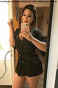 Foto selfie di Kauany Oliveira transex Parigi