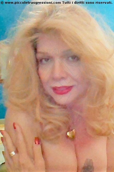 Foto selfie di Madame Lulu transex Porto