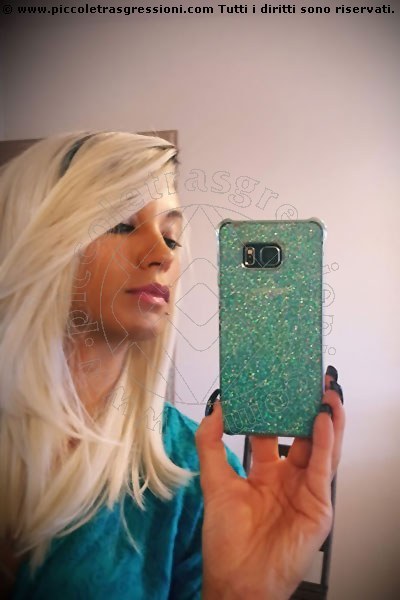 Foto selfie 1 di Thays Ribeiro transex Stoccarda