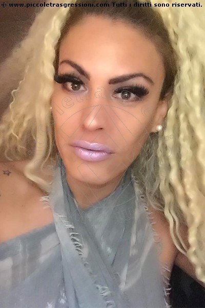 Foto selfie 22 di Eva Rodriguez Blond transex Ibiza