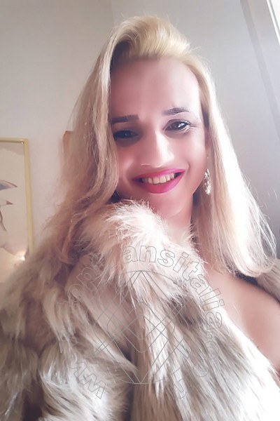 Foto selfie 1 di Alice Damiani transex Viterbo