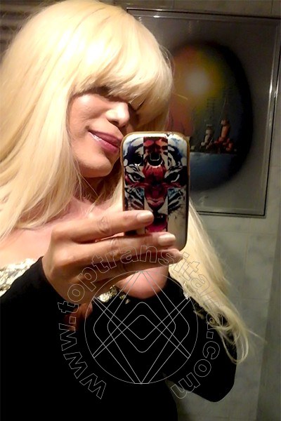 Foto selfie 906 di Nicole Vip Venturiny transex Milano
