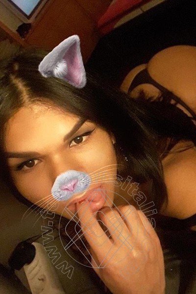 Foto selfie 64 di Iris Bachi transex Reggio Emilia