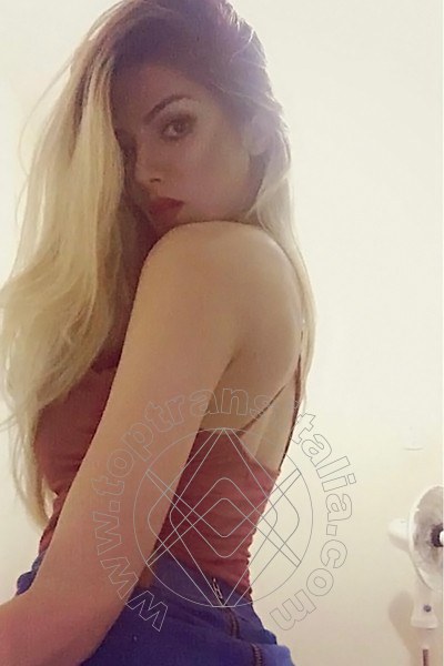Foto selfie 62 di Leticia transex Milano