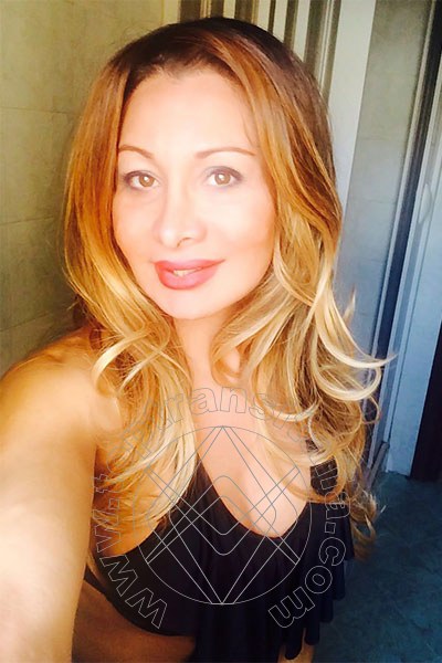 Foto selfie 45 di Iza Chloe transex Monopoli