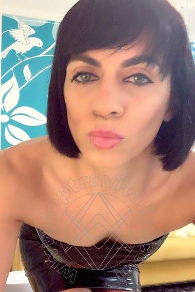 Foto selfie 43 di Samantha Dumont transex Riccione