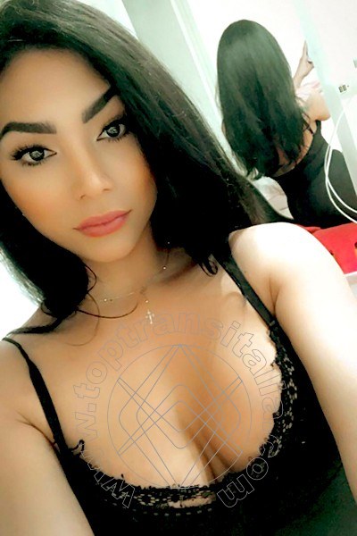Foto selfie 10 di Jennie transex Cattolica