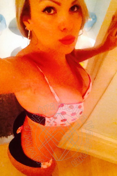 Foto selfie 132 di Hilary Hot transex Roma