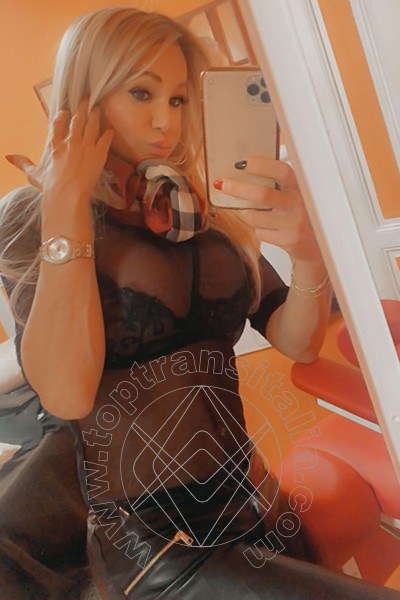 Foto selfie 413 di Pamy La Diva Stellare transex Losanna
