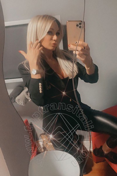 Foto selfie 401 di Pamy La Diva Stellare transex Villorba