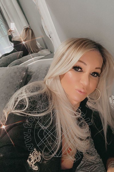 Foto selfie 400 di Pamy La Diva Stellare transex Losanna