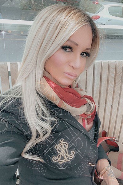 Foto selfie 383 di Pamy La Diva Stellare transex Losanna